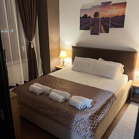 Zenstay Summerland Mamaia Buitenkant foto